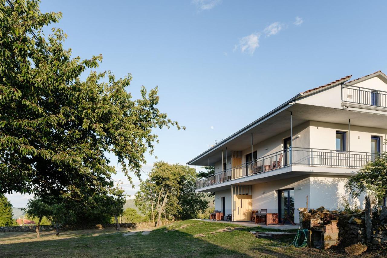 Apartamentos Ribeira Sacra Parada del Sil Exterior photo