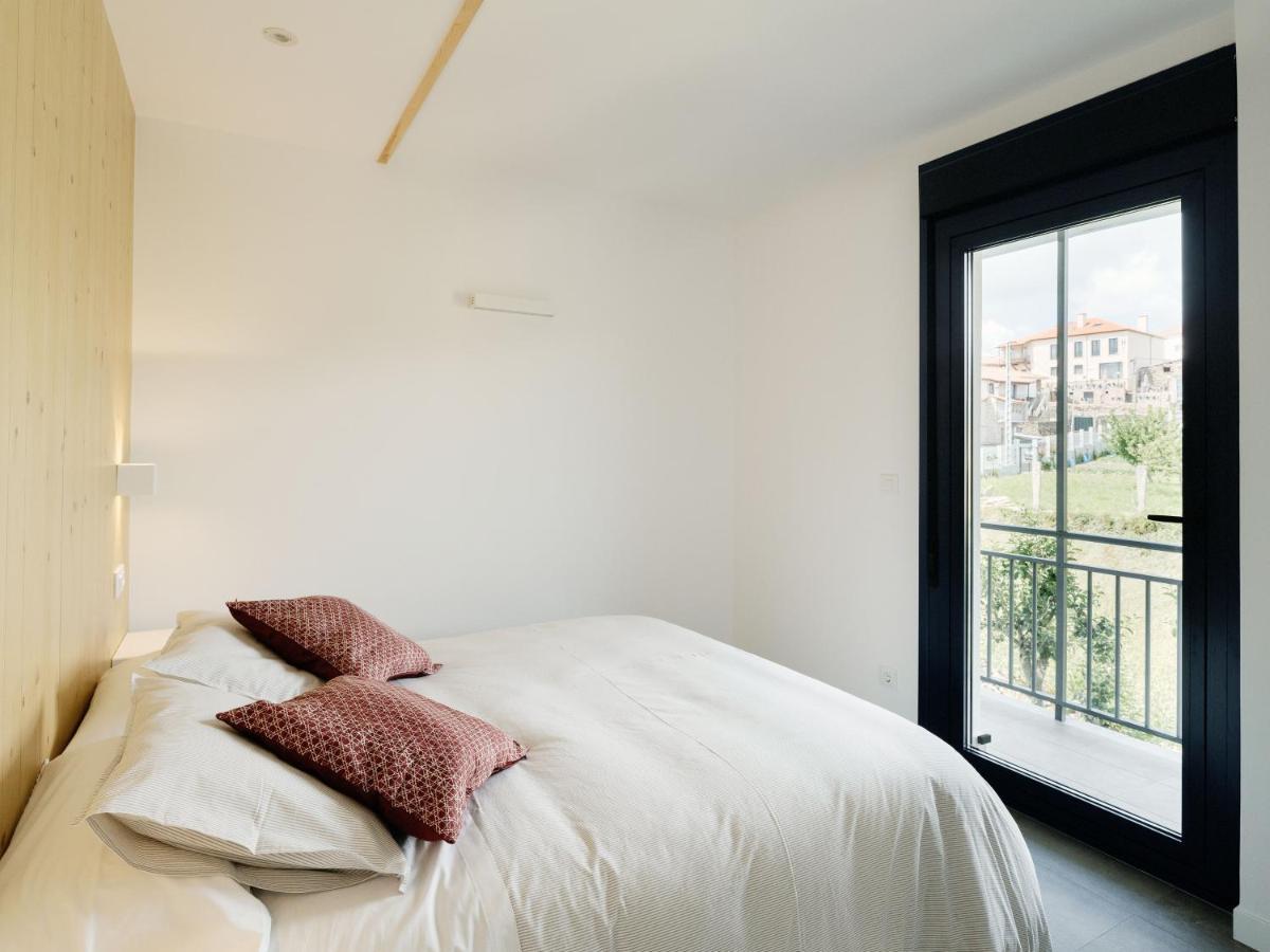 Apartamentos Ribeira Sacra Parada del Sil Exterior photo