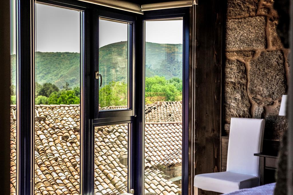 Apartamentos Ribeira Sacra Parada del Sil Exterior photo